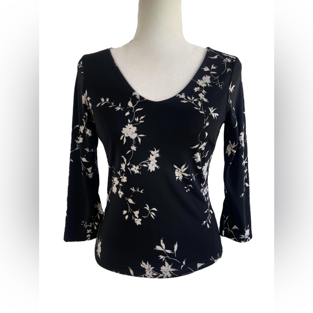 Vintage 90’s “The Limited” Black and Off White Floral Blouse